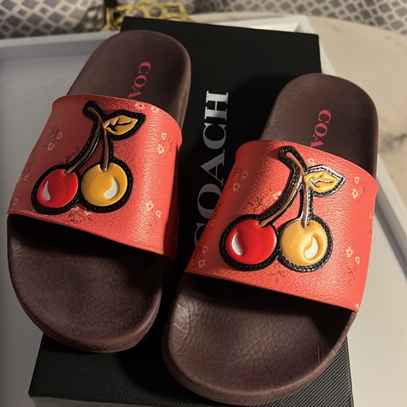 COACH UNDELE SPRT CHR MXM SANDAL. - Picture 8 of 8